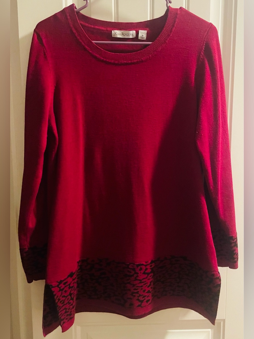 Kim Rogers Women’s Medium Burgundy Leopard Print Tunic Sweater Long Sleeve